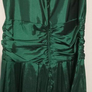 Brand: S.L. fashions, Size 14, Color: Winter green